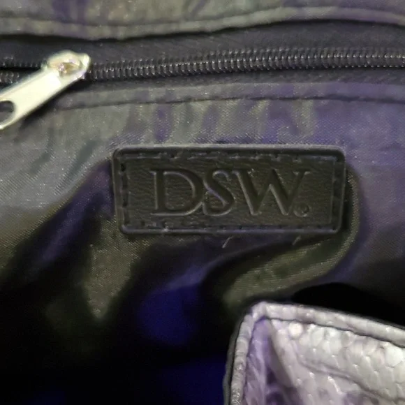 DSW Snake Skin Tote 25x14x8 XLarge Duffle Tote Bag - Picture 6 of 6